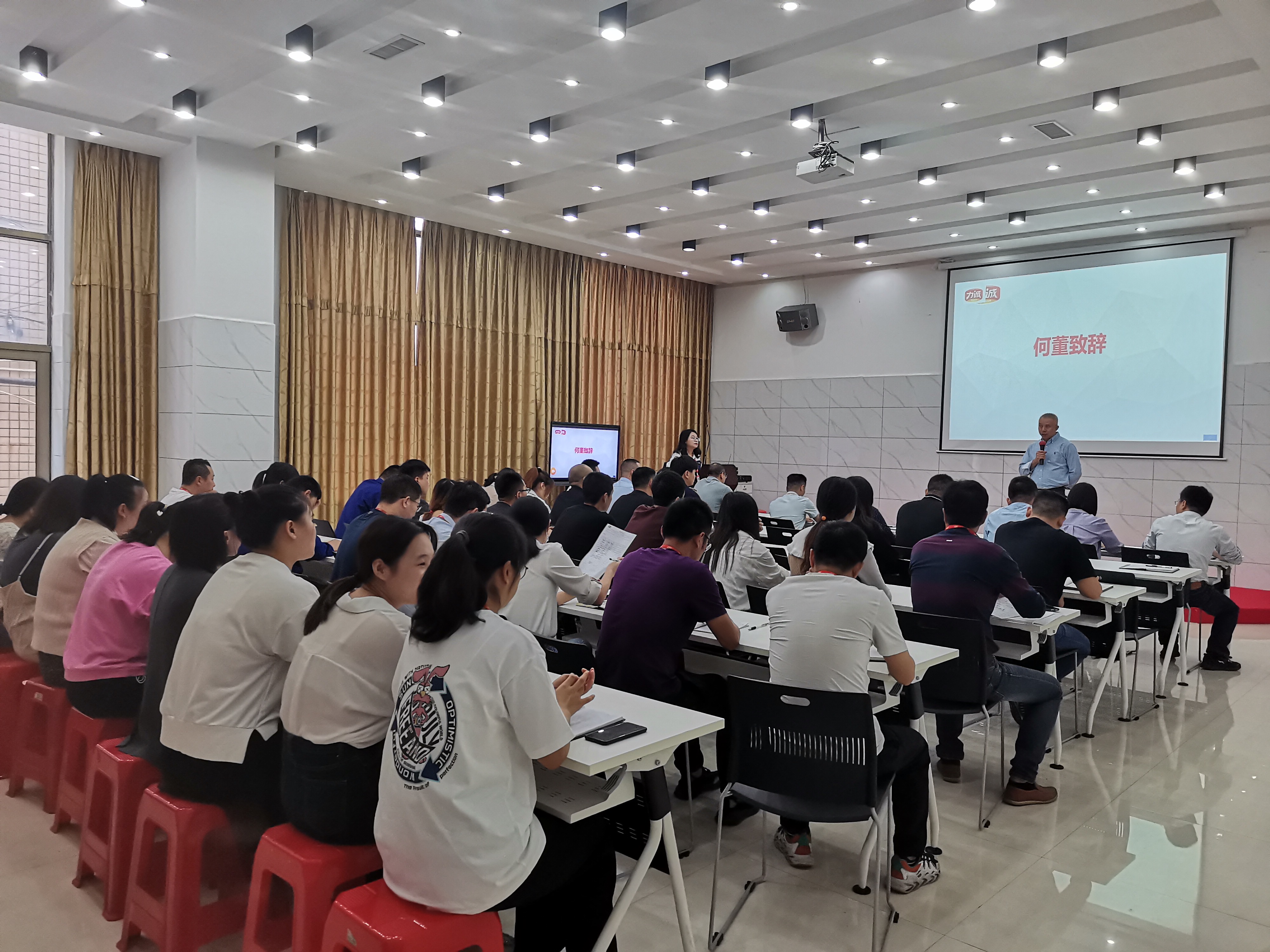 QQ图片20211106114059.jpg QQ图片20211106114059.jpg